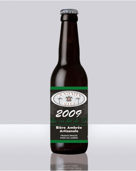 bière artisanale : dorée, à base de houblon américain bière artisanale : dorée, à base de houblon américain